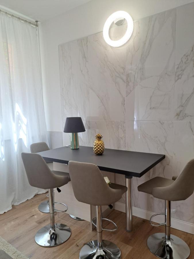 Centro Storico, Centralissimo Luxury Smeraldo Suite Doccia Idromassaggio ,Paniere Gratuito Con Piccola Colazione Ravenna Kültér fotó